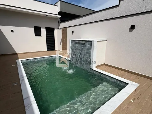 Casa com 305m² 3 quartos e 5 banheiros, à venda, no bairro Caldeira em Indaiatuba