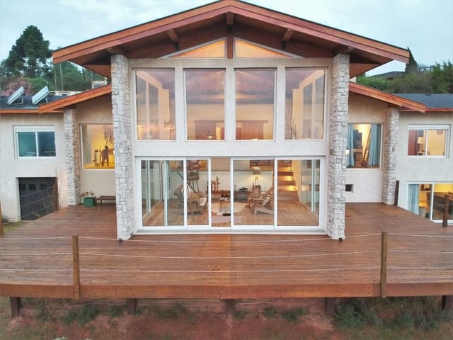 Foto do Casa - Mansão de Luxo para Locação de Temporada no Condomínio Pedra do Fogo – Campos do Jordão | Campos & Co. Imóveis