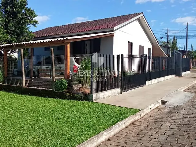 Casa 3 quartos e 1 banheiro, à venda, no bairro Olarias em Lajeado