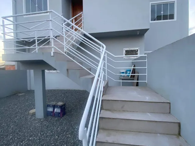 Casa 2 quartos e 1 banheiro, para alugar, no bairro Santa Regina em Itajaí