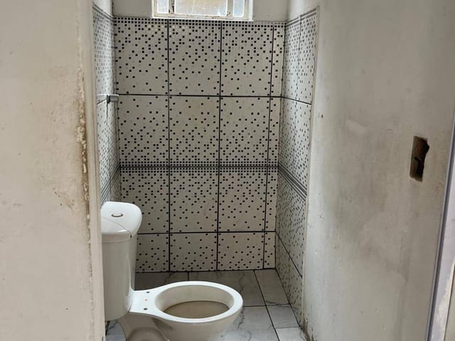 Casa com 150m² 3 quartos e 2 banheiros, à venda, no bairro Conjunto Habitacional Parque Itajaí em Campinas