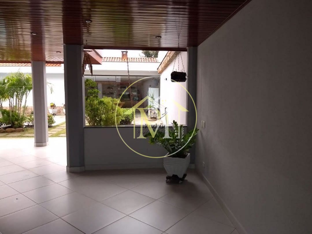 Casa à venda com 3 quartos, 560m² - Foto 5