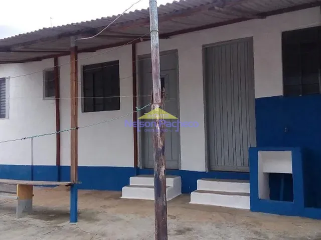 Casa com 260m² 3 quartos e 1 banheiro, à venda, no bairro Nova Aparecida em Capivari