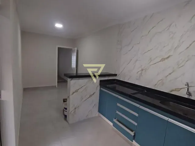 Casa com 180m² 3 quartos e 2 banheiros, à venda, no bairro Jardim Antártica em Ribeirão Preto