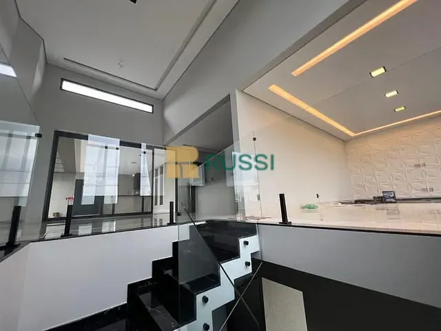 Casa com 540m² 3 quartos e 5 banheiros, à venda, no bairro Sapé 1 em Caçapava