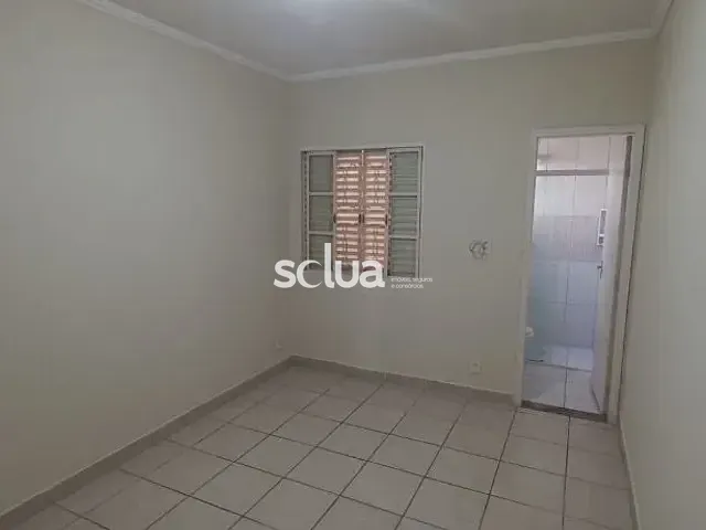 Casa com 133m² 3 quartos e 1 banheiro, à venda, no bairro Conjunto Habitacional Vila Réggio em Campinas