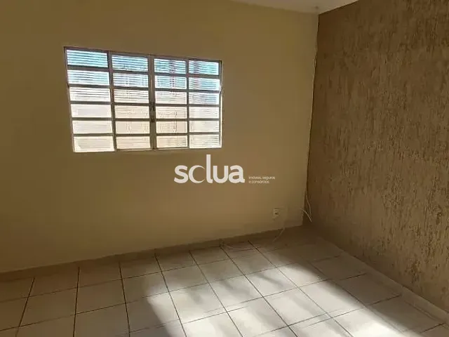 Casa com 133m² 3 quartos e 1 banheiro, à venda, no bairro Conjunto Habitacional Vila Réggio em Campinas