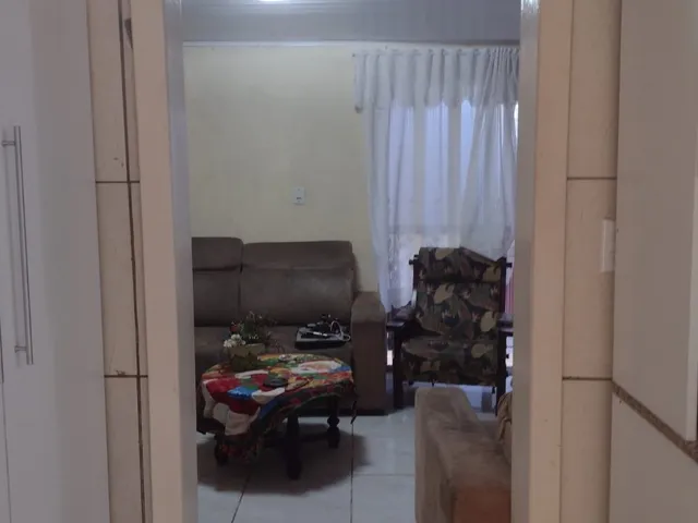 Casa 4 quartos e 2 banheiros, à venda, no bairro Fragata em Pelotas