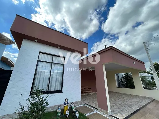 Casa com 340m² 3 quartos e 3 banheiros, à venda, no bairro Parque São Cristóvão em Taubaté