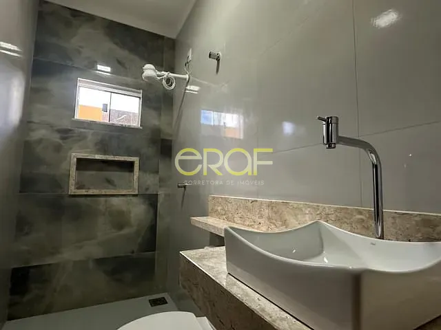 Casa 3 quartos e 2 banheiros, à venda, no bairro Rosa Maria em Formosa