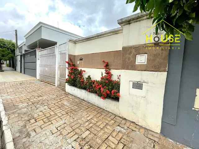 Casa com 198m² 3 quartos e 2 banheiros, à venda, no bairro Vila Nova em Votuporanga
