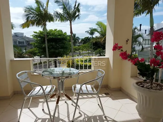 Casa com 1000m² 6 quartos e 7 banheiros, à venda, no bairro Jurerê Internacional em Florianópolis