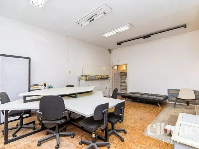 Casa à venda, no bairro São Francisco em Curitiba