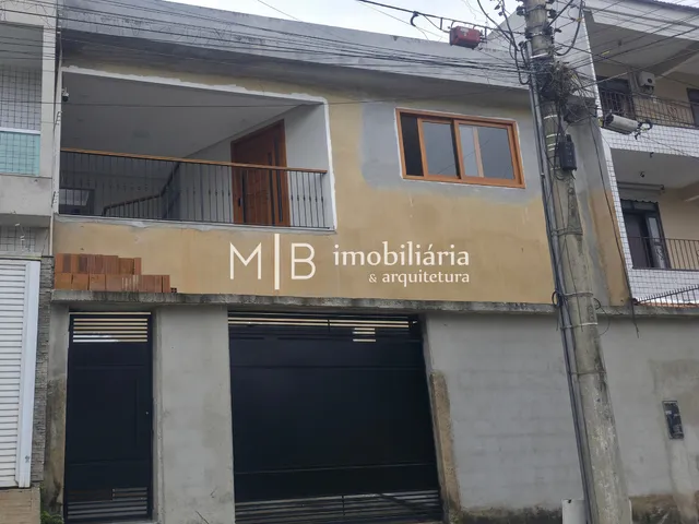 Casa 4 quartos e 2 banheiros, à venda, no bairro Independência em Cataguases