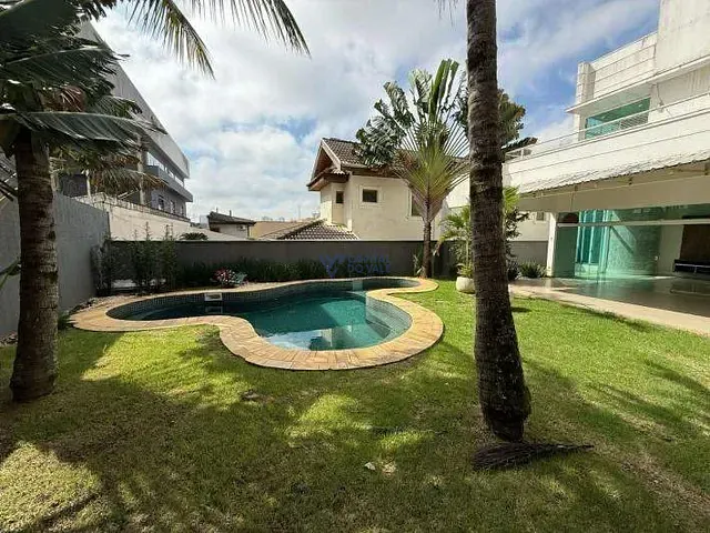 Casa 4 quartos e 6 banheiros, à venda, no bairro Parque Residencial Aquarius em São José dos Campos