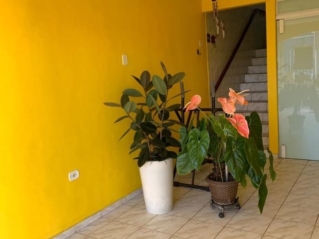 Casa à venda, no bairro Centro em Extrema