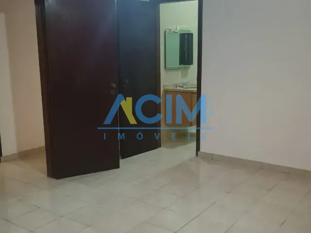 Casa com 250m² 3 quartos e 2 banheiros, à venda, no bairro Jardim Sônia em Jaguariúna