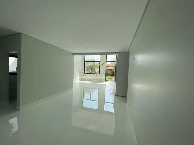 Casa 4 quartos e 2 banheiros, à venda, no bairro Jardim Colonial em Atibaia