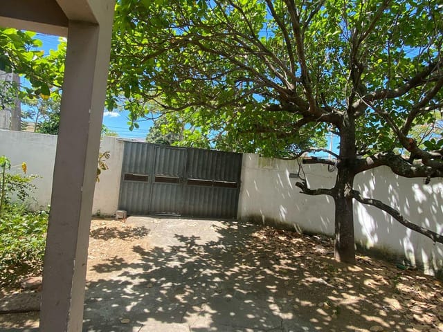 Casa com 255m² 3 quartos e 2 banheiros, à venda, no bairro Parque Aurora em Campos dos Goytacazes