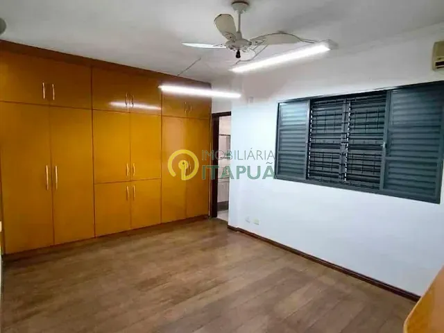 Casa para alugar, no bairro Aeroporto em Londrina