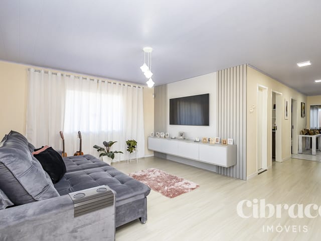 Casa 3 quartos e 2 banheiros, à venda, no bairro Jardim Esmeralda em Piraquara