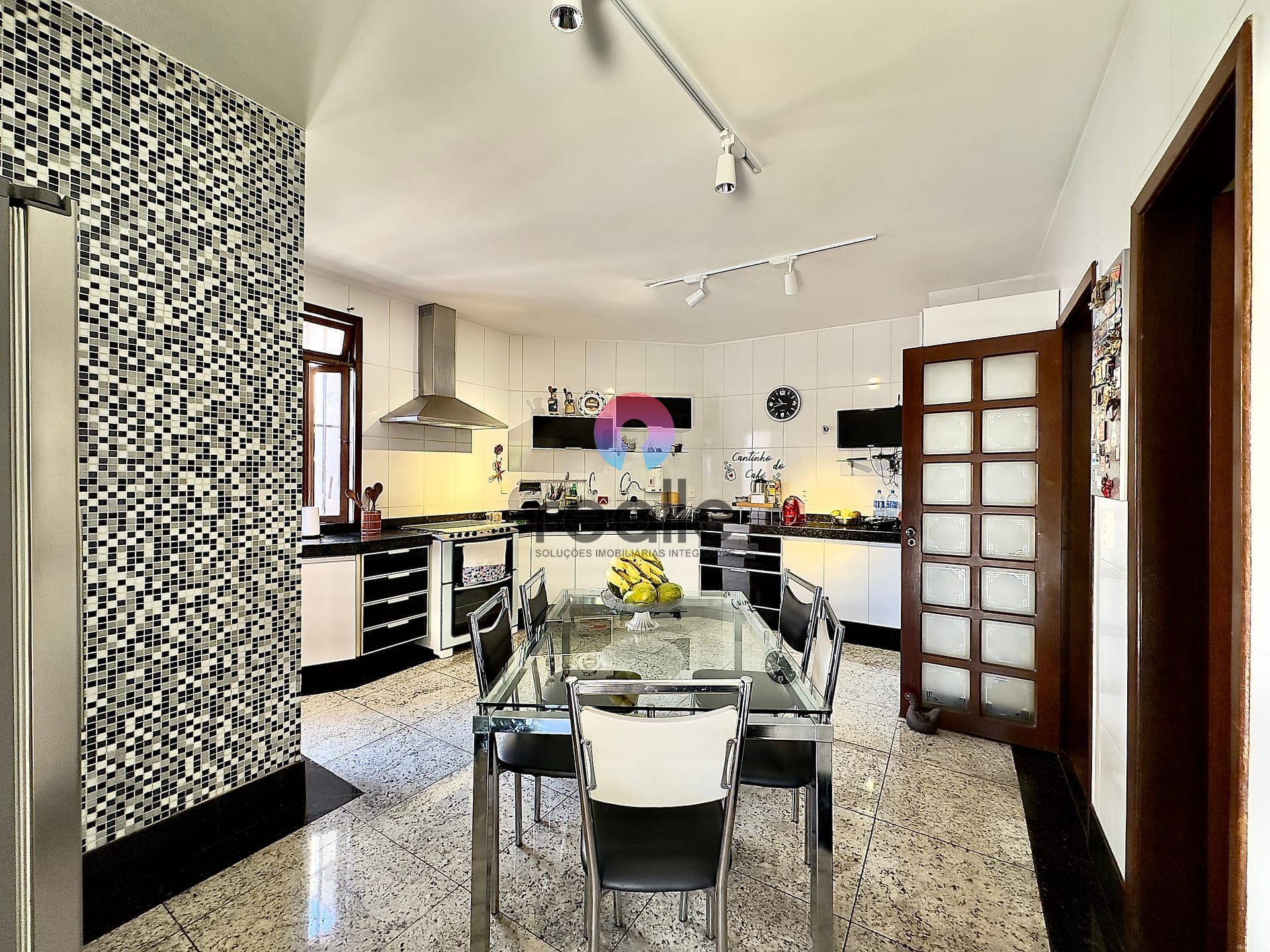 Casa, 5 quartos, 720 m² - Foto 37