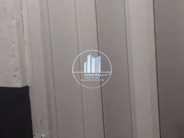 Casa com 60m² 1 quarto e 1 banheiro, para alugar, no bairro Jardim São João em Pouso Alegre