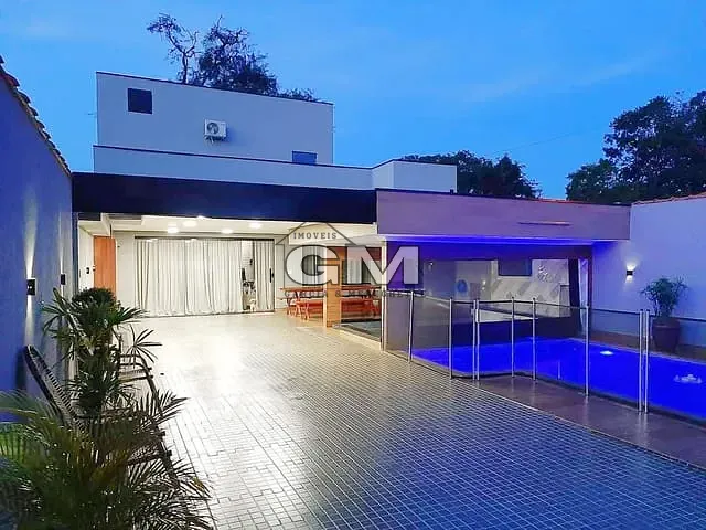 Casa com 275m² 2 quartos e 4 banheiros, à venda, no bairro Jardim das Américas  em São Simão