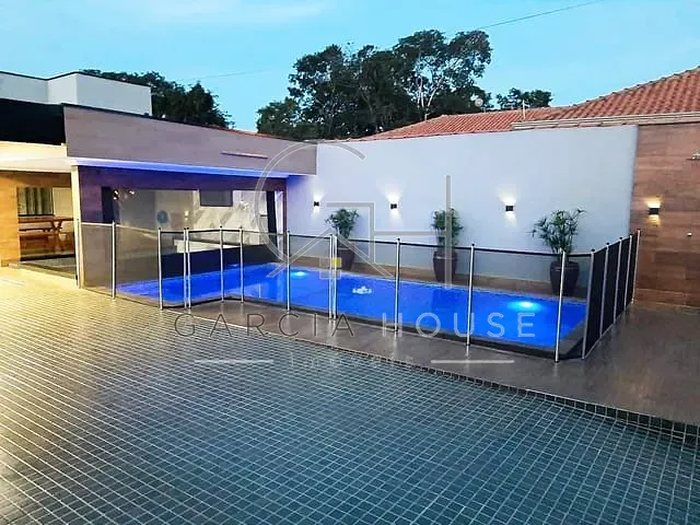 Casa com 275m² 2 quartos e 4 banheiros, à venda, no bairro Jardim das Américas  em São Simão