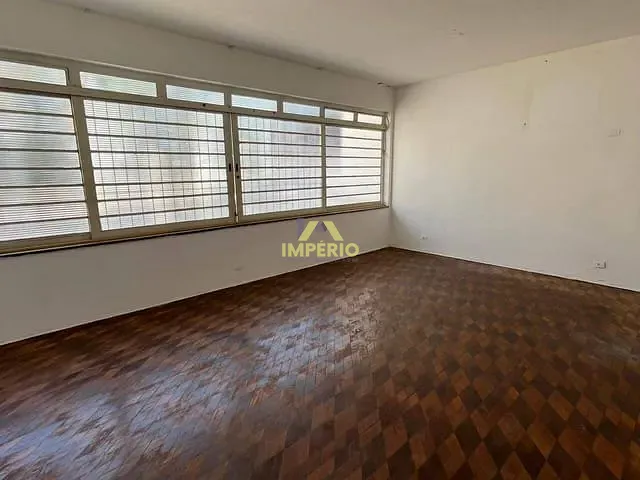 Casa com 537m², para alugar, no bairro Centro em Salto