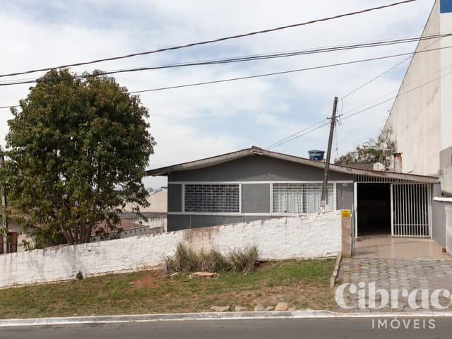Casa 3 quartos e 1 banheiro, à venda, no bairro Jardim Cláudia em Pinhais