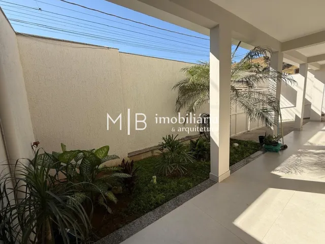 Casa 4 quartos e 3 banheiros, à venda, no bairro Recanto das Palmeiras em Cataguases