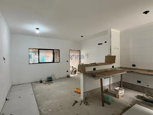 Casa com 125m² 2 quartos e 3 banheiros, à venda, no bairro Jardim das Indústrias em São José dos Campos