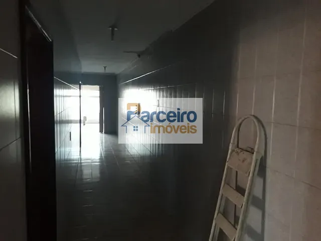 Casa com 300m² 2 quartos e 2 banheiros, à venda, no bairro Jardim Nove de Julho em São Paulo