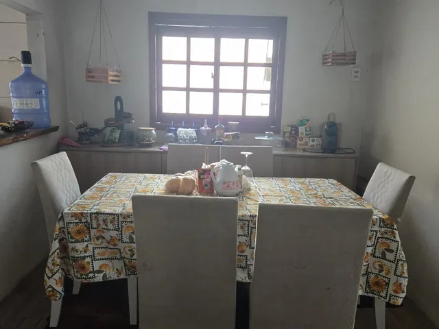 Casa 5 quartos e 2 banheiros, à venda, no bairro Fragata em Pelotas