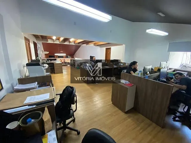 Casa para alugar, no bairro Barro Vermelho em Vitória