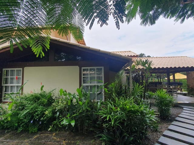 Casa com 1315m² 4 quartos e 5 banheiros, à venda, no bairro Mar do Norte em Rio das Ostras