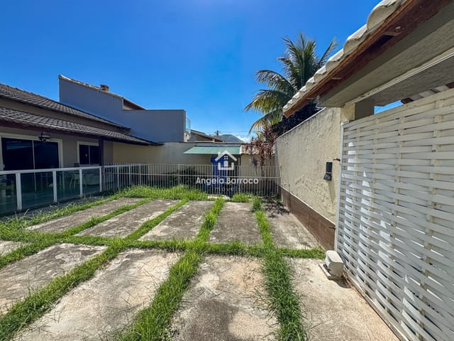 Casa 2 quartos e 3 banheiros, à venda, no bairro Jardim Atlântico Central (Itaipuaçu) em Maricá