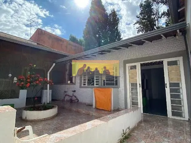Casa com 450m² 3 quartos e 2 banheiros, à venda, no bairro Cidade Universitária em Campinas