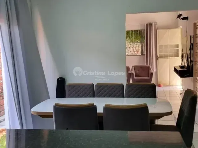 Casa com 300m² 3 quartos e 1 banheiro, à venda, no bairro Angelim em Teresina