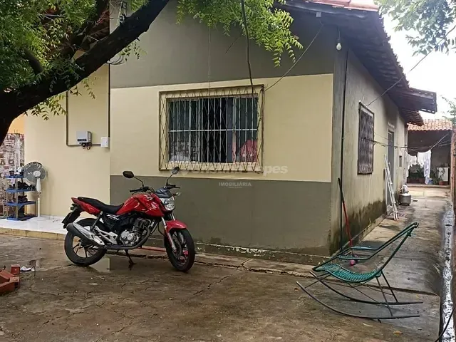 Casa com 300m² 3 quartos e 1 banheiro, à venda, no bairro Angelim em Teresina