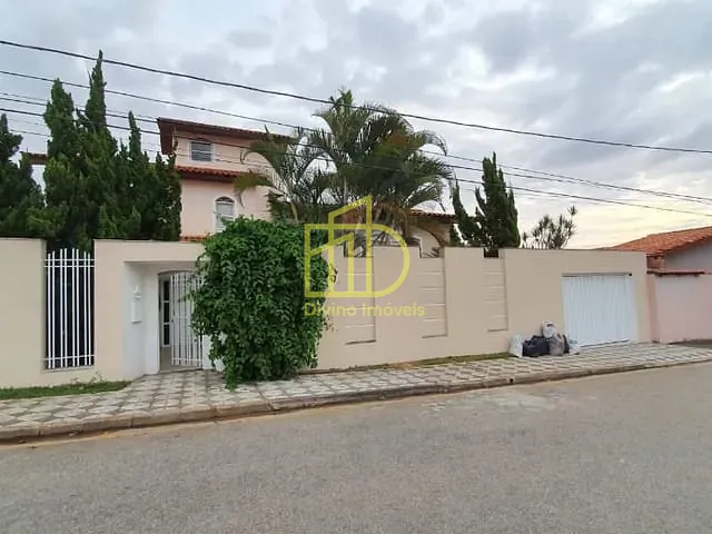 Casa com 500m² 4 quartos e 1 banheiro, à venda, no bairro Jardim São Paulo em Sorocaba
