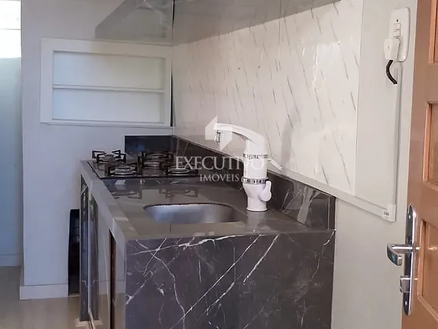 Casa 2 quartos e 2 banheiros, à venda, no bairro Dom Pedro II em Arroio do Meio