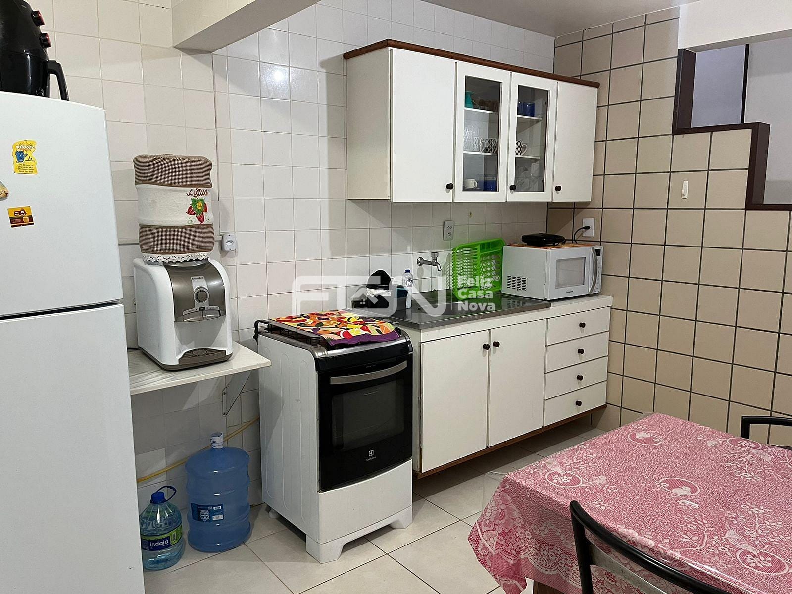 Casa à venda com 2 quartos, 84m² - Foto 7