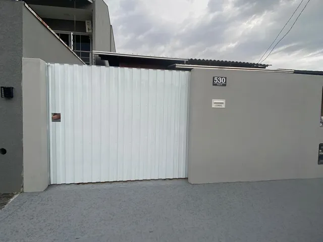 Casa 2 quartos e 1 banheiro, para alugar, no bairro Cidade Nova em Itajaí