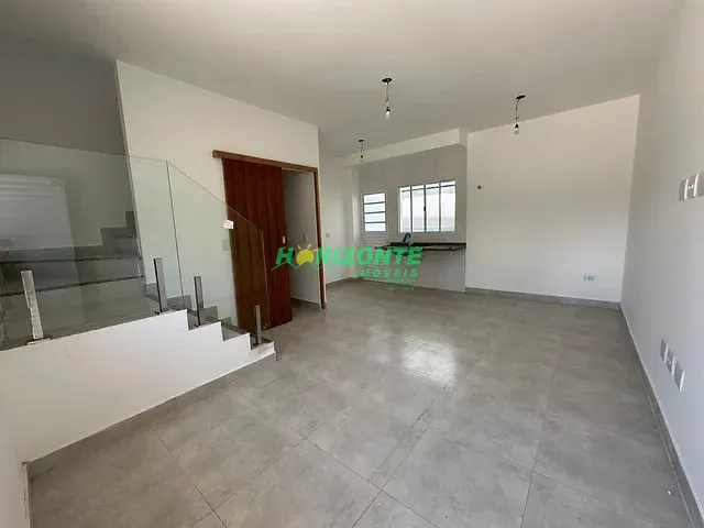 Casa com 80m² 2 quartos e 2 banheiros, à venda, no bairro Chácaras Pousada do Vale em São José dos Campos