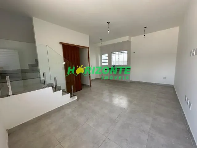 Casa com 80m² 2 quartos e 2 banheiros, à venda, no bairro Chácaras Pousada do Vale em São José dos Campos