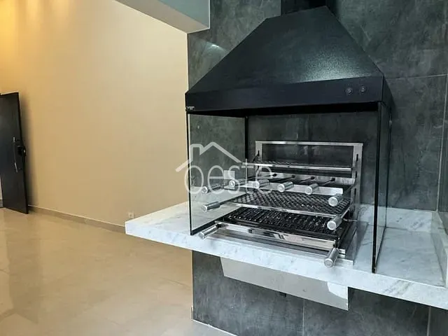 Casa com 125m² 3 quartos e 2 banheiros, à venda, no bairro Cidade Nova em Santa Bárbara D'Oeste