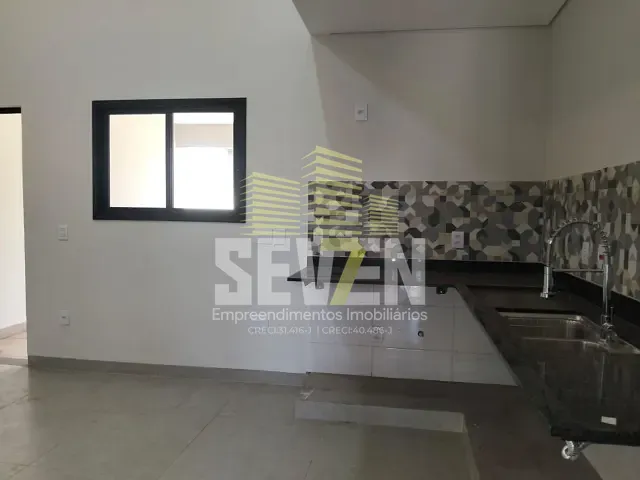Casa com 173m² 3 quartos e 2 banheiros, à venda, no bairro Jardim Jandira em Bauru