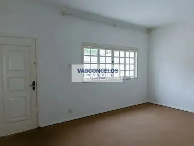 Casa com 300m² 3 quartos e 2 banheiros, à venda, no bairro Jardim Bela Vista em São José Dos Campos